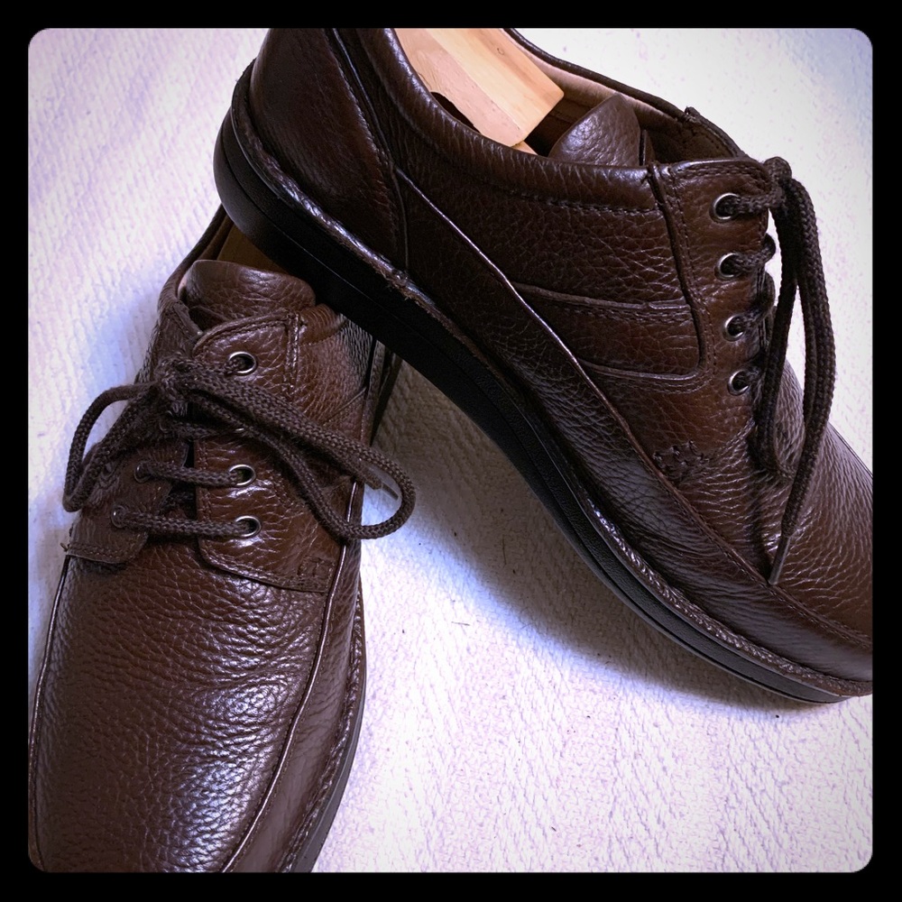 Clarks Mens Oxfords Brown Pebbled Leather 8.5 W